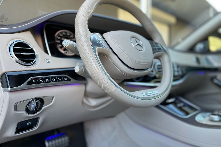 Продам Mercedes-Benz S-Class 63 AMG 2014 года в Киеве