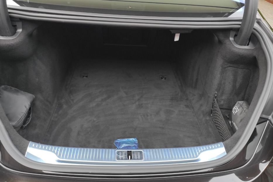 Продам Mercedes-Benz S-Class S400 2021 года в Киеве