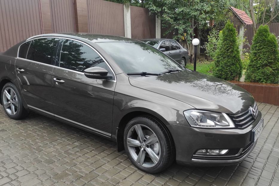 Продам Volkswagen Passat B7 Passat 2.0 TDI AT Highline. 2013 года в Киеве