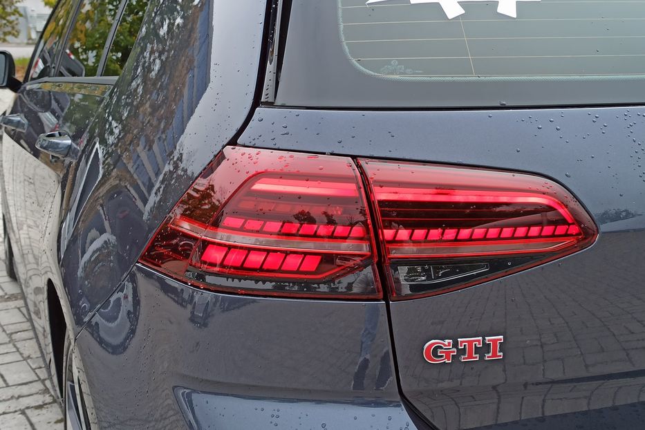 Продам Volkswagen Golf GTI GTI Performance Pack 2018 года в Днепре