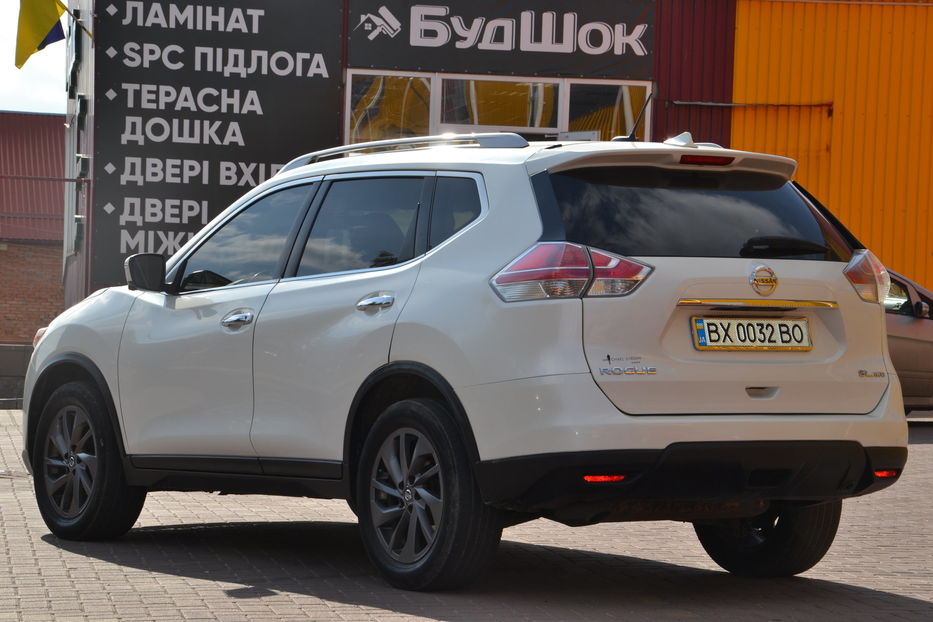 Продам Nissan Rogue SL 2016 года в Хмельницком