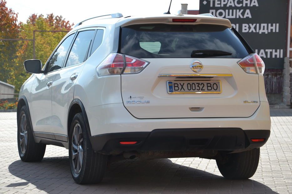 Продам Nissan Rogue SL 2016 года в Хмельницком