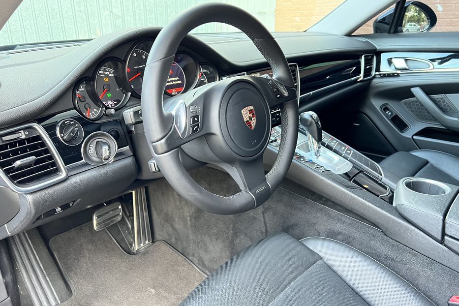 Продам Porsche Panamera Ideal 2012 года в Одессе