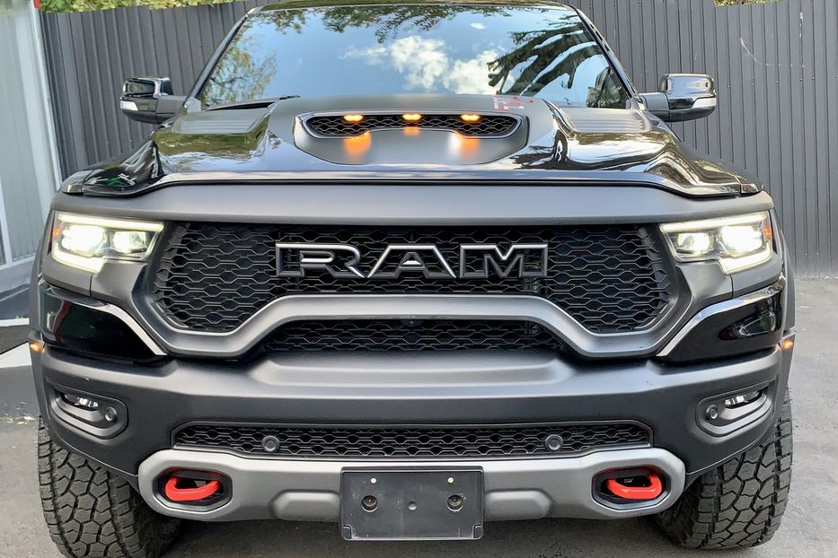 Продам Dodge RAM 1500 TRX 702 л.с. 2021 года в Киеве