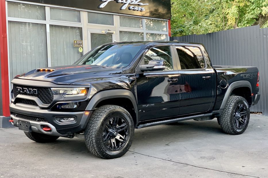 Продам Dodge RAM 1500 TRX 702 л.с. 2021 года в Киеве