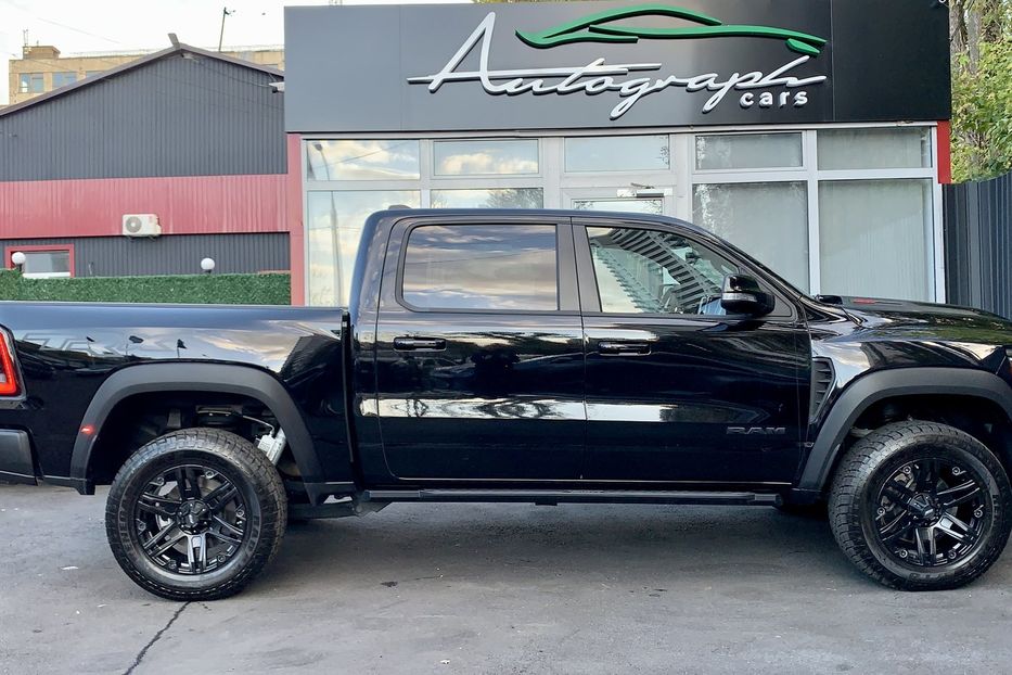 Продам Dodge RAM 1500 TRX 702 л.с. 2021 года в Киеве