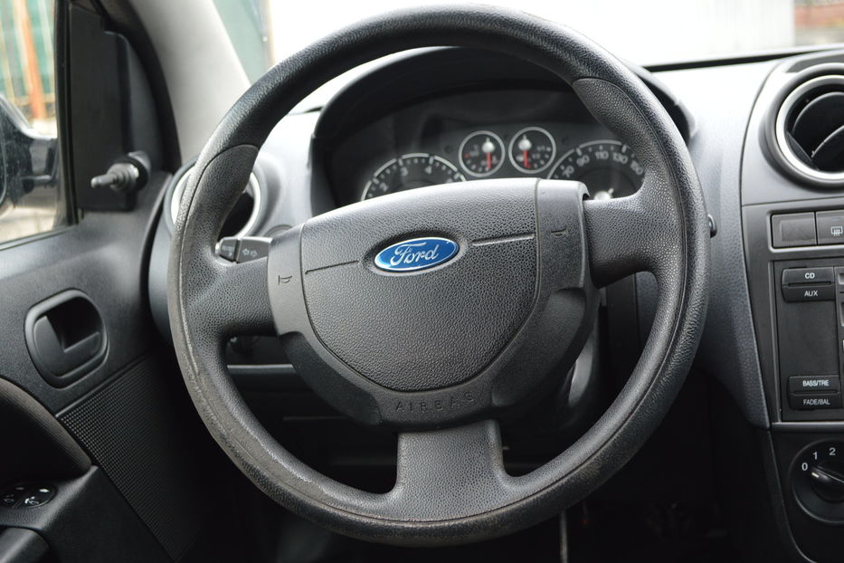 Продам Ford Fiesta 2007 года в Одессе