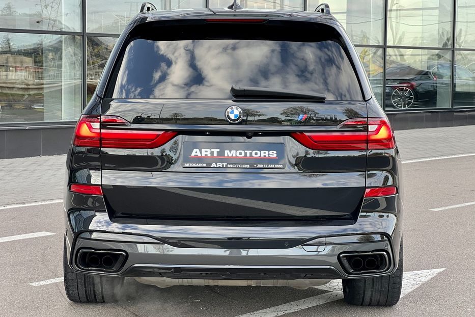 Продам BMW X7 M50I 2020 года в Киеве