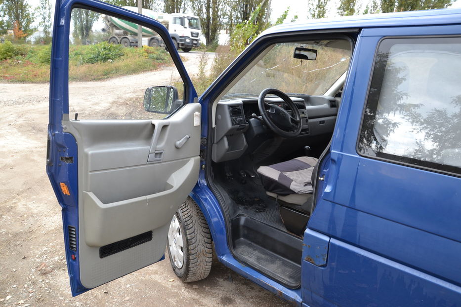 Продам Volkswagen T4 (Transporter) пасс. 1998 года в Хмельницком