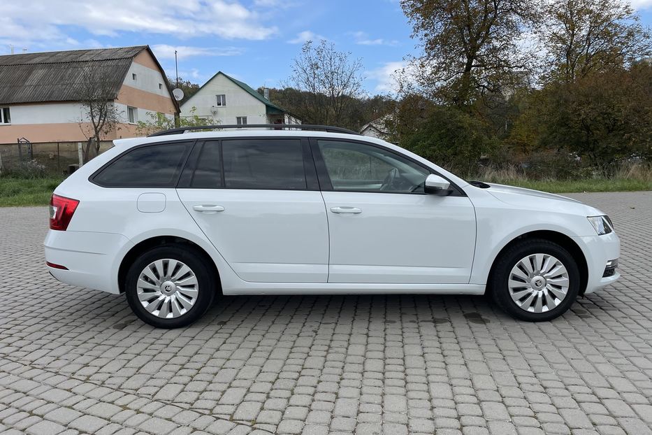 Продам Skoda Octavia A7 Fl 2017 года в Львове