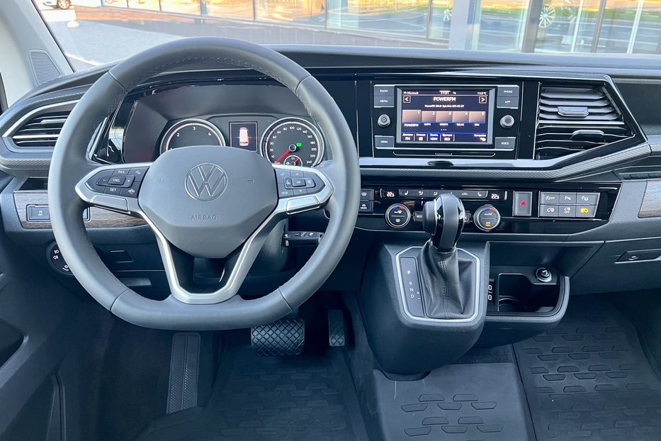 Продам Volkswagen Multivan 4MOTION BULLI 2020 года в Киеве