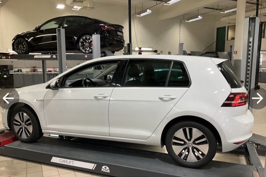 Продам Volkswagen e-Golf 2014 года в Виннице