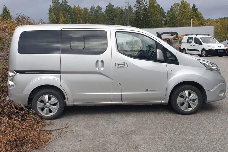 Продам Nissan e-NV200 2016 года в Виннице