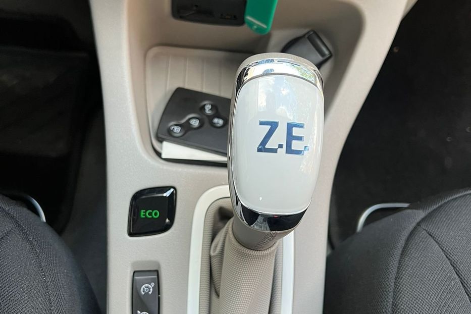 Продам Renault Zoe ЗАРЕЗЕРВОВАНО  2019 года в Львове