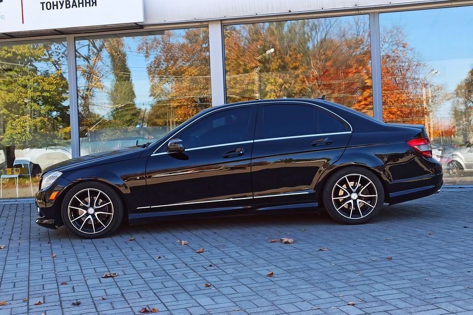 Продам Mercedes-Benz C-Class 300 4 matic 2009 года в Днепре