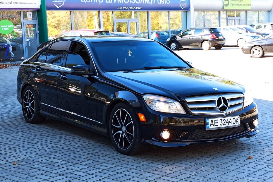 Продам Mercedes-Benz C-Class 300 4 matic 2009 года в Днепре