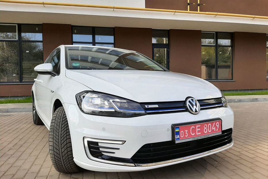 Продам Volkswagen e-Golf АВТО В  УКРАЇНІ  2018 года в Львове