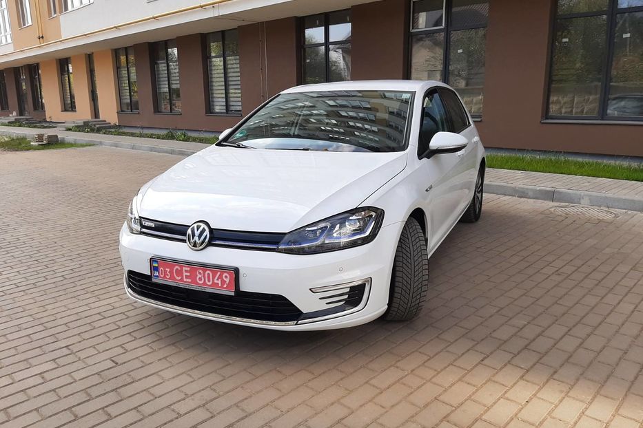 Продам Volkswagen e-Golf АВТО В  УКРАЇНІ  2018 года в Львове