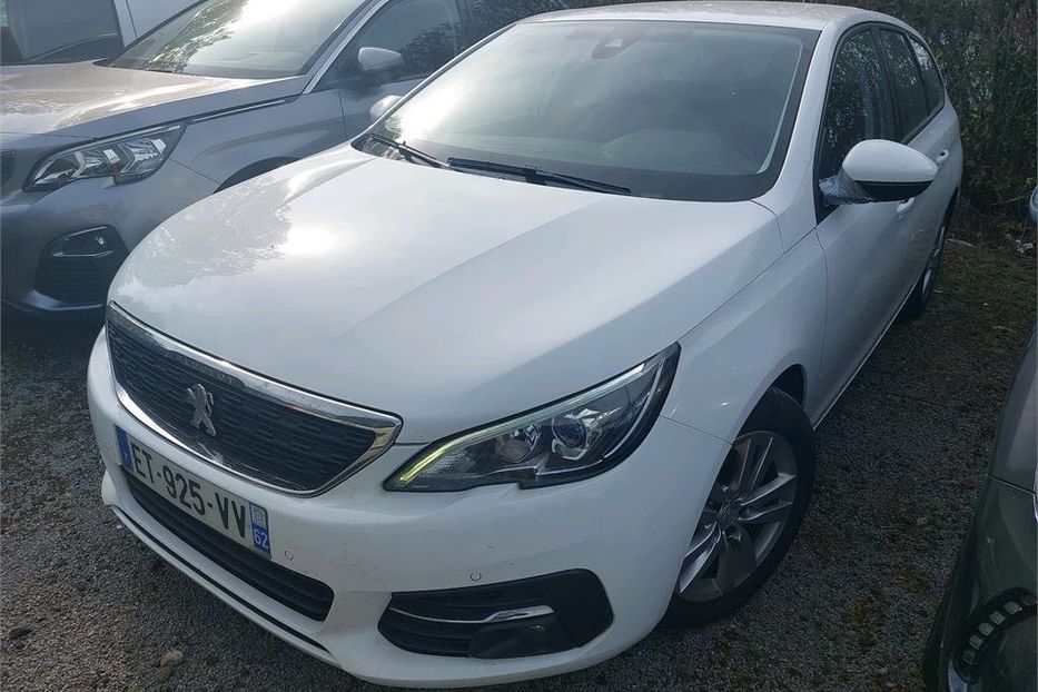 Продам Peugeot 308 Business 2018 года в Ровно