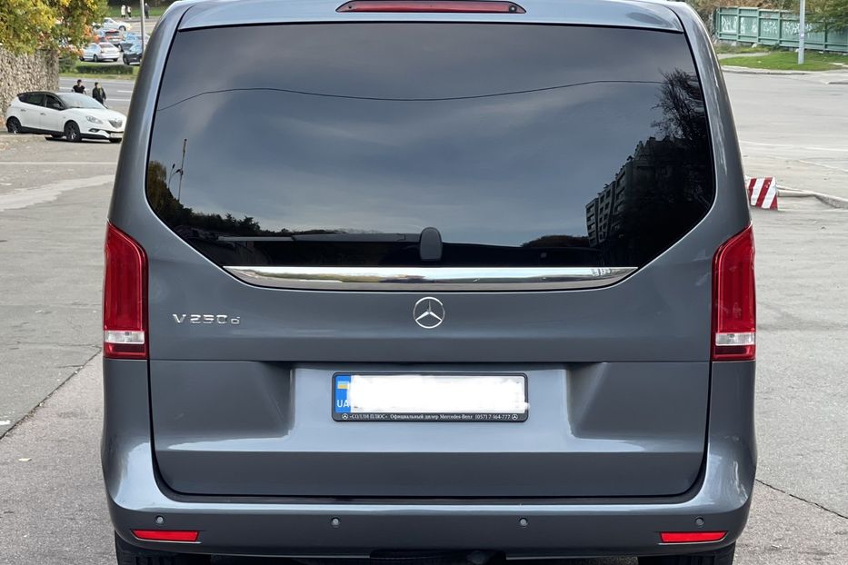 Продам Mercedes-Benz V-Class 250 VIP Edition Extra Long  2016 года в Киеве