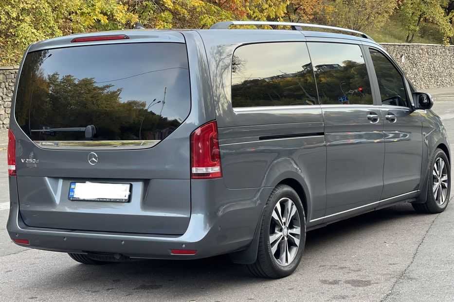 Продам Mercedes-Benz V-Class 250 VIP Edition Extra Long  2016 года в Киеве