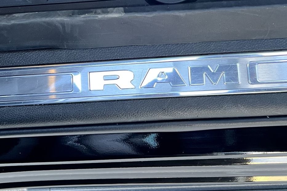 Продам Dodge RAM TRX 2021 года в Киеве