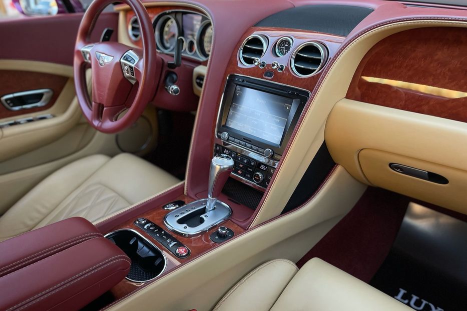 Продам Bentley Continental GT W12 Mulliner  2012 года в Киеве