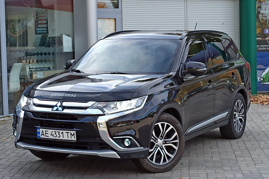 Продам Mitsubishi Outlander SEL 2016 года в Днепре