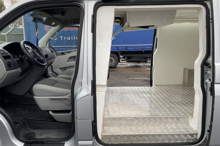 Продам Volkswagen T5 (Transporter) груз Рефрежератор 2014 года в Киеве