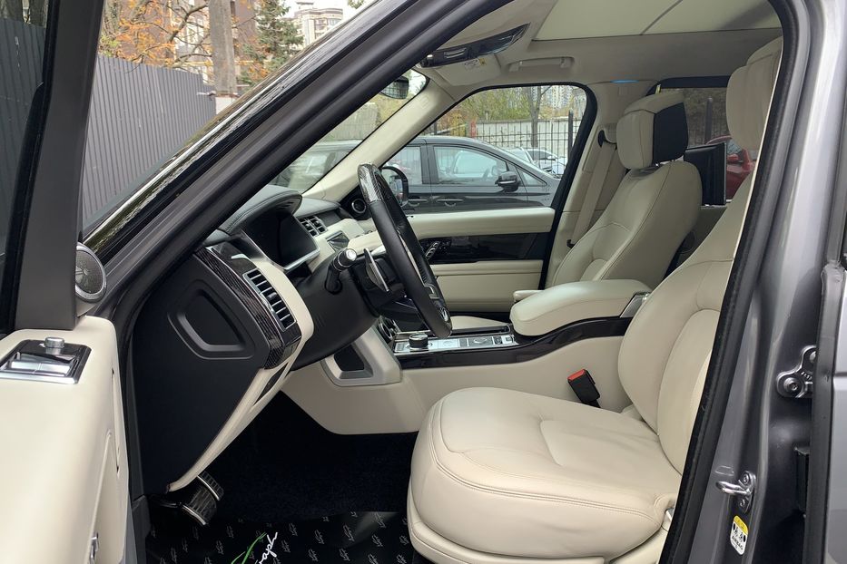 Продам Land Rover Range Rover Long Autobiography  2019 года в Киеве