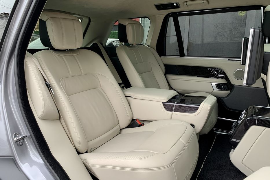 Продам Land Rover Range Rover Long Autobiography  2019 года в Киеве