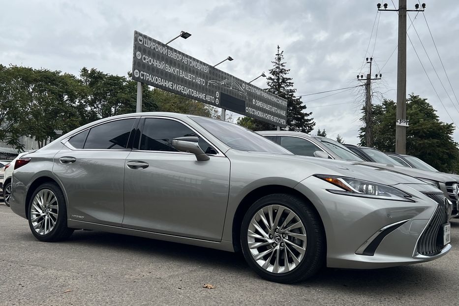 Продам Lexus ES 300 Hybride full 2020 года в Одессе