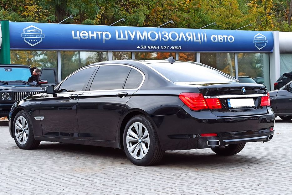 Продам BMW 740 Li Long 2009 года в Днепре