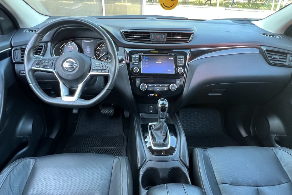 Продам Nissan Rogue Sport SL 2019 года в Одессе