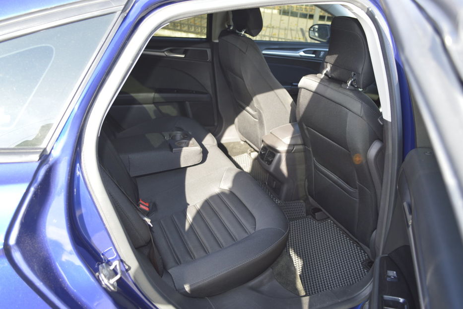 Продам Ford Fusion Hybrid 2013 года в Одессе