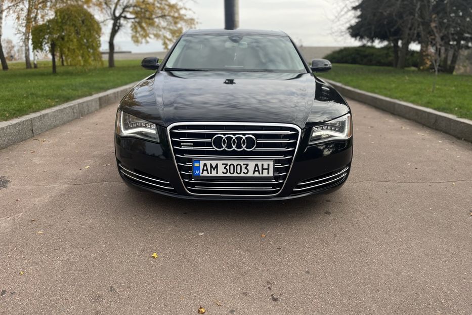 Продам Audi A8 A8L Quattro  2014 года в Житомире