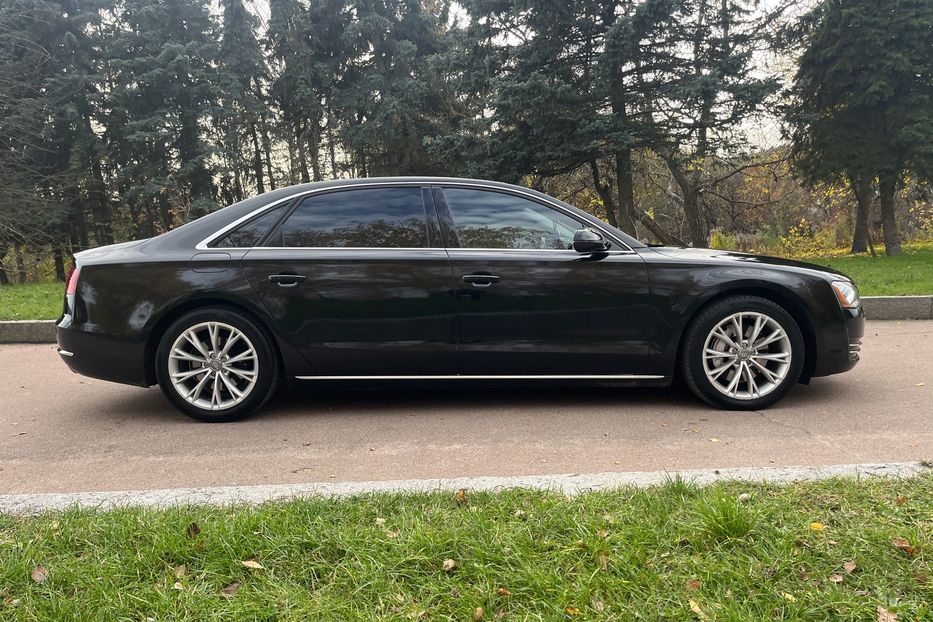 Продам Audi A8 A8L Quattro  2014 года в Житомире