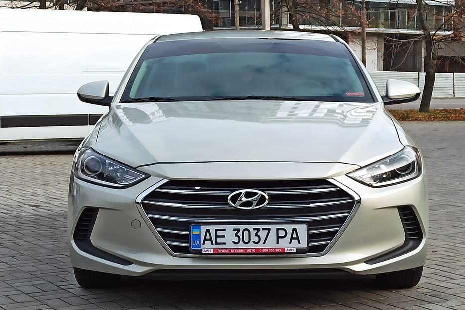 Продам Hyundai Elantra SE 2016 года в Днепре