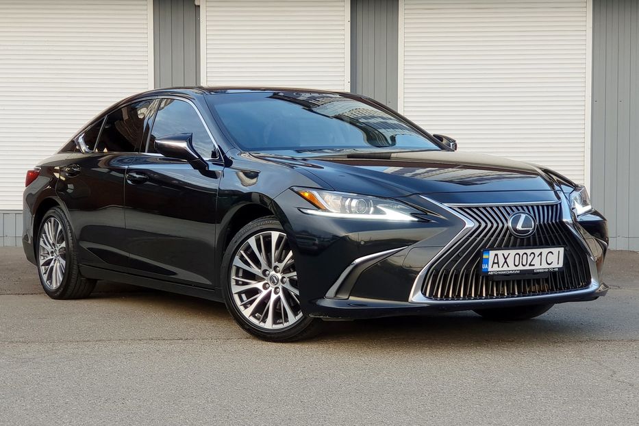 Продам Lexus ES 350 LUXURY 2019 года в Киеве