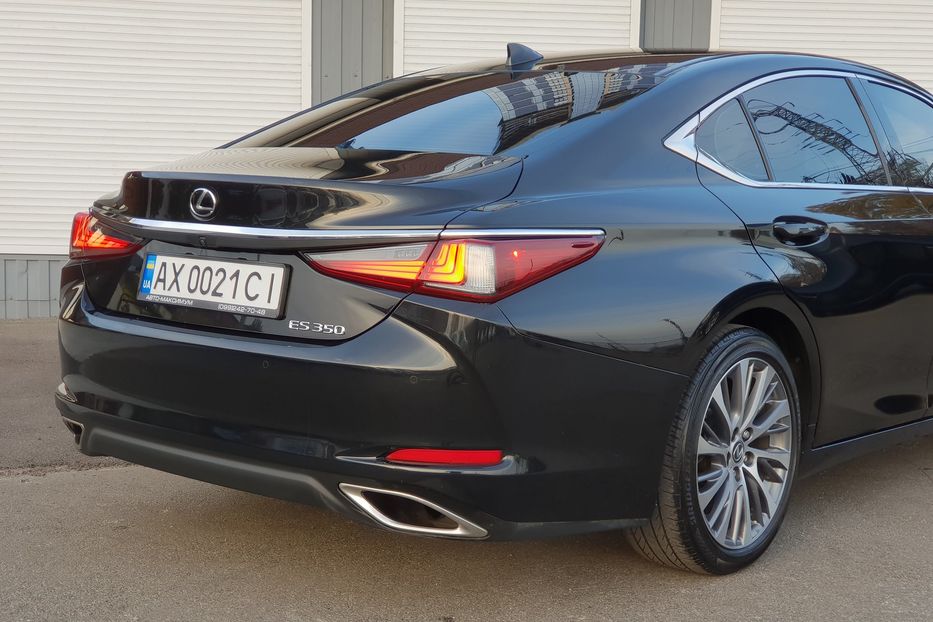 Продам Lexus ES 350 LUXURY 2019 года в Киеве