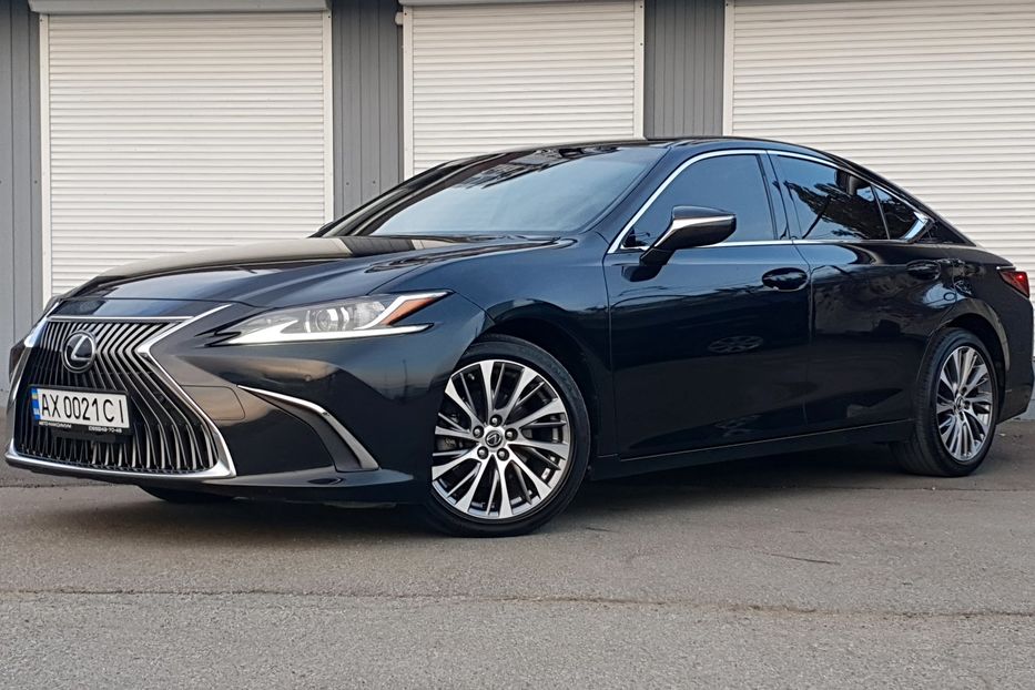 Продам Lexus ES 350 LUXURY 2019 года в Киеве