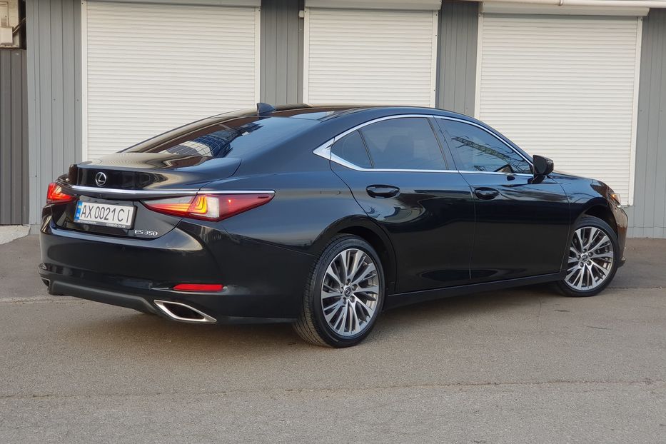 Продам Lexus ES 350 LUXURY 2019 года в Киеве