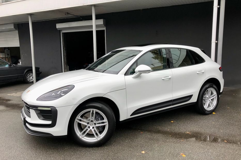 Продам Porsche Macan NEW 2022 года в Киеве