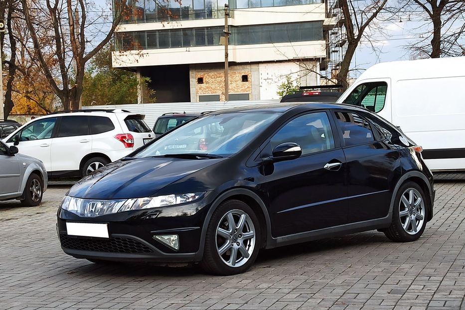 Продам Honda Civic 5D 2008 года в Днепре