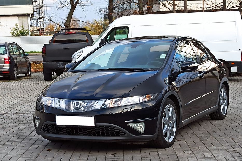 Продам Honda Civic 5D 2008 года в Днепре