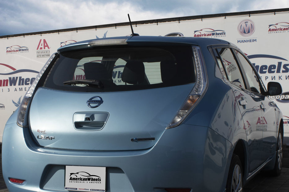 Продам Nissan Leaf SV+ 2015 года в Черновцах