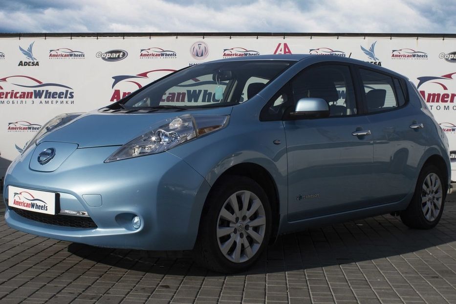 Продам Nissan Leaf SV+ 2015 года в Черновцах