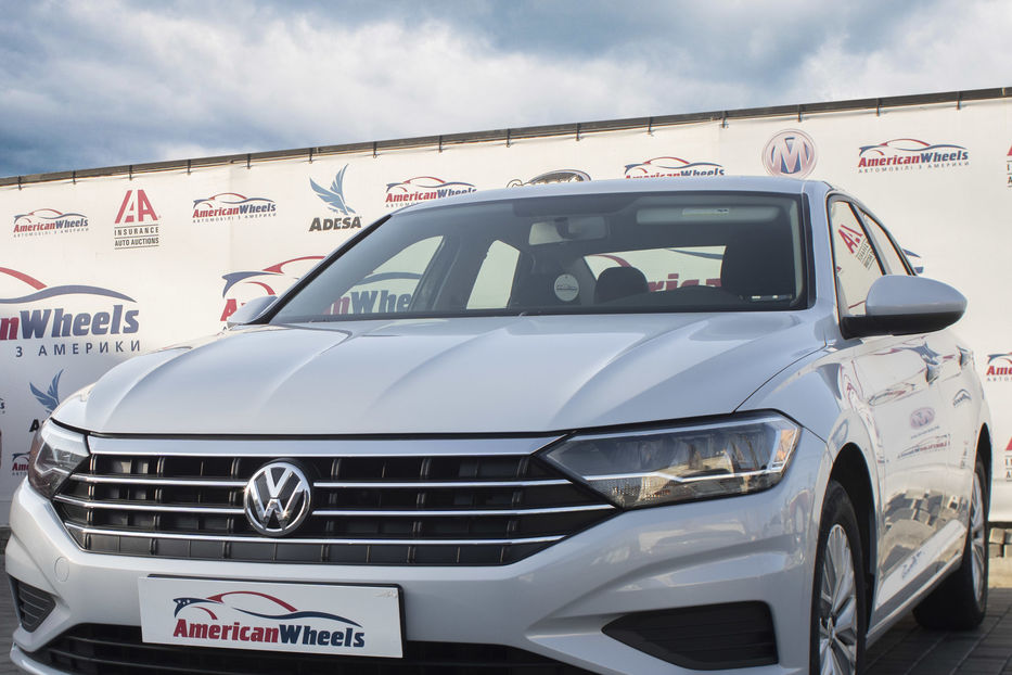 Продам Volkswagen Jetta TSI 2018 года в Черновцах