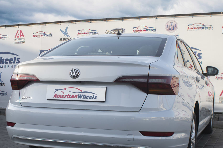 Продам Volkswagen Jetta TSI 2018 года в Черновцах