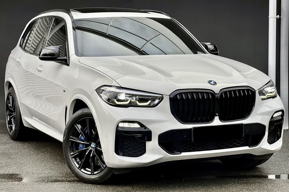 Продам BMW X5 XDRIVE40I 2019 года в Киеве